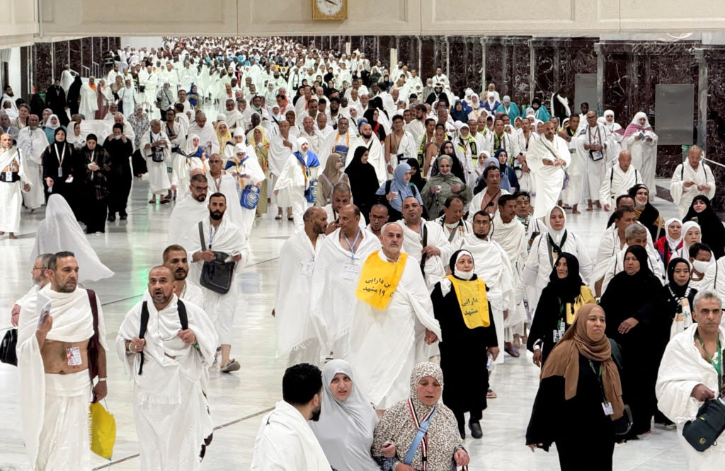 Essentials to carry on your next Umrah trip